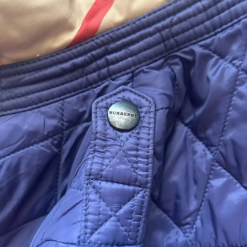 Navy Blue Burberry Quilted Children’s Jacket  6Y Classic Plaid Preppy Designer - Picture 7 of 13